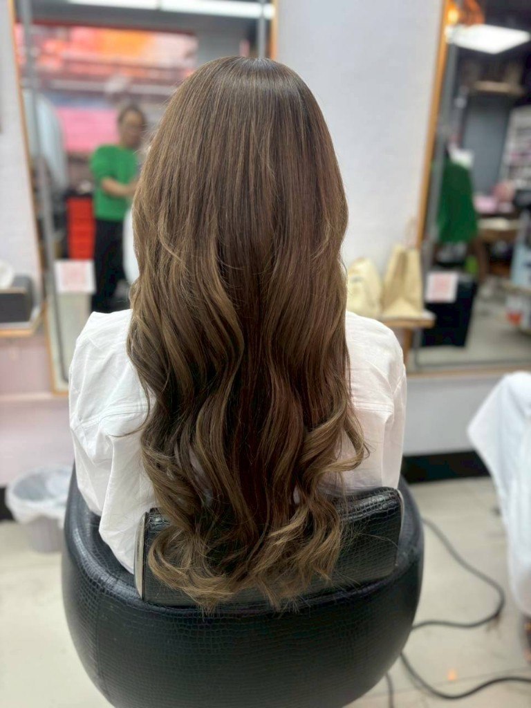 Hair & Beauty Salon in Bang Tao Beach — Little H.O.B. Beauty Bangtao photo 12